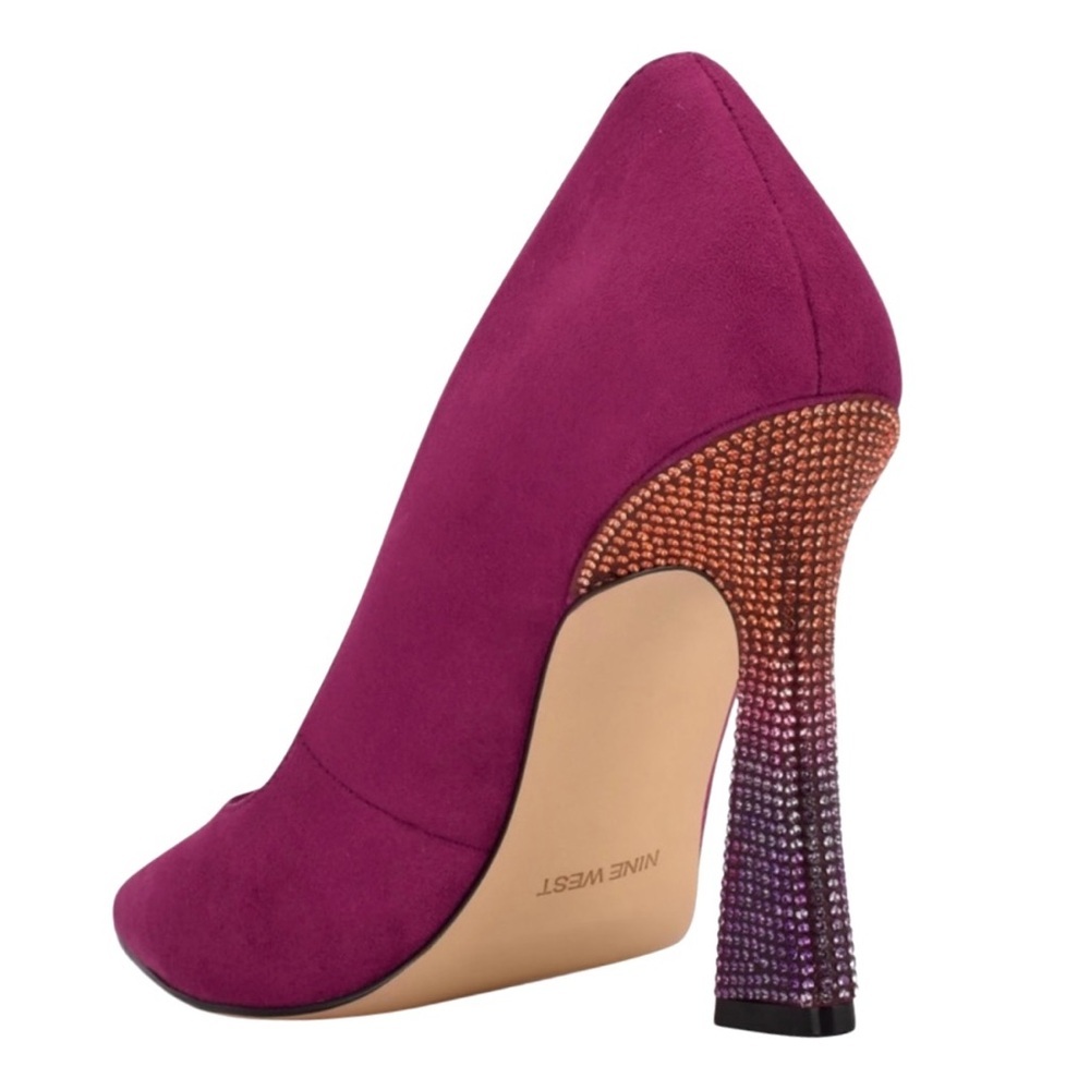 Nine West 8.5 Fuchsia Medium Pink Rhinestone and Suede Pump - Picture 3 of 3